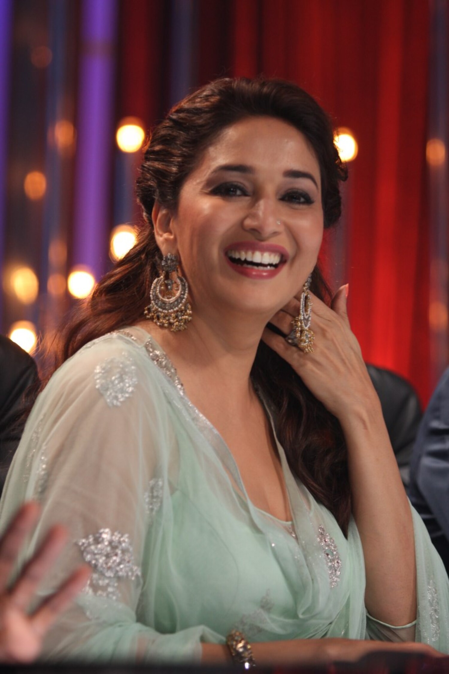 Madhuri Dixit Nene On The Sets Of JDJ Season 6 In Mumbai 2 : Rediff ...