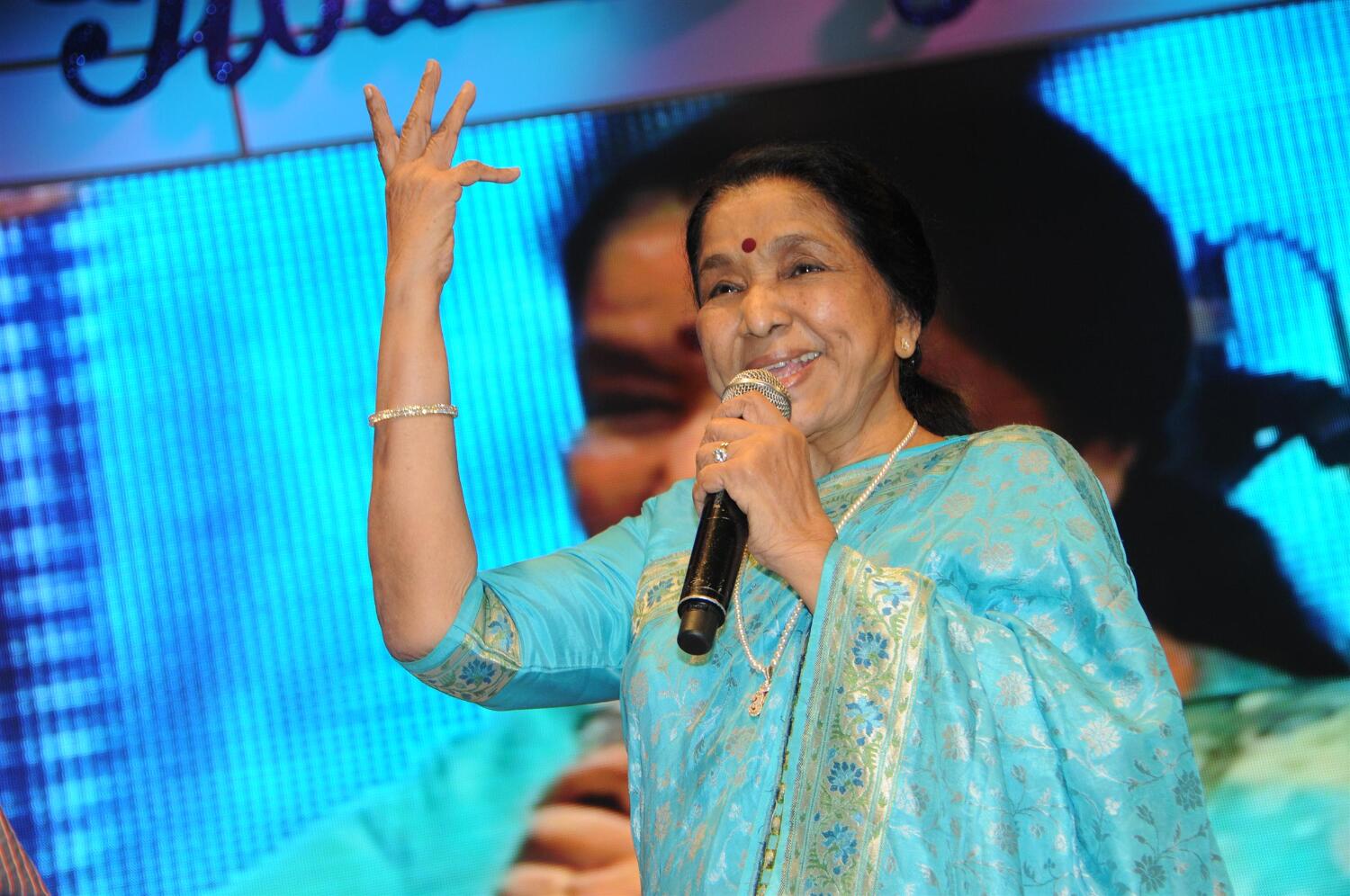 Veteran Singer Asha Bhosle At Her 80th Birthday Celebrations With First Look Launch Of Her Film
