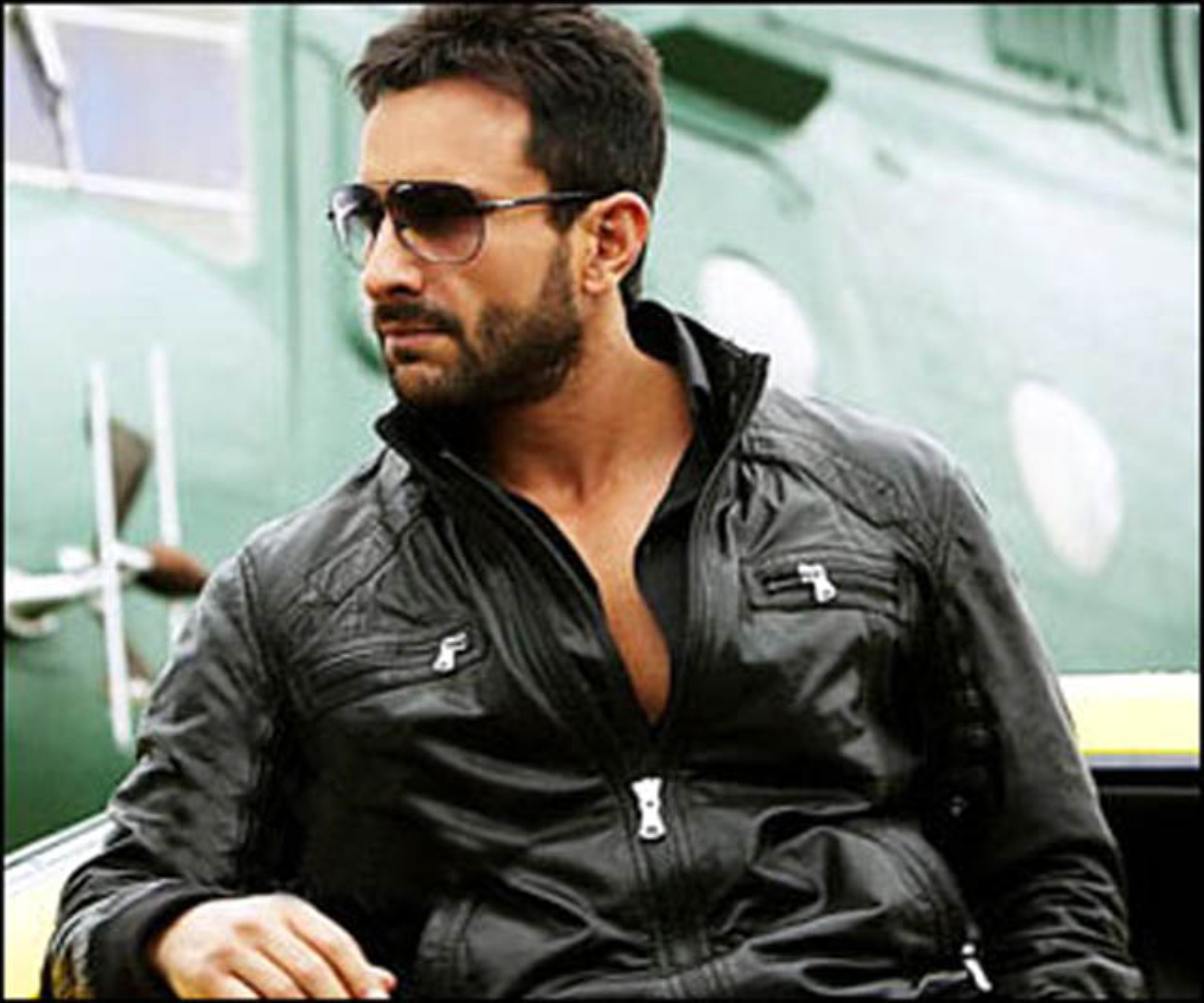 Saif Ali Khan Agent Vinod Movie Photos agent vinod photo 5 from