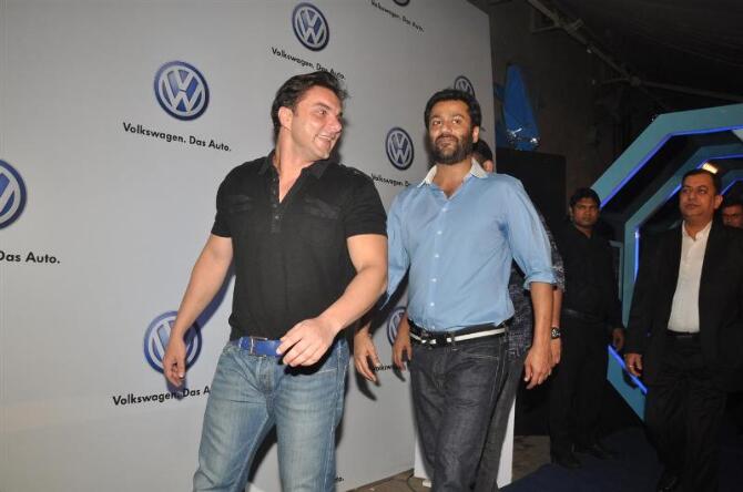 bollywood celebs at planet volkswagen launch at blue frog-photo24