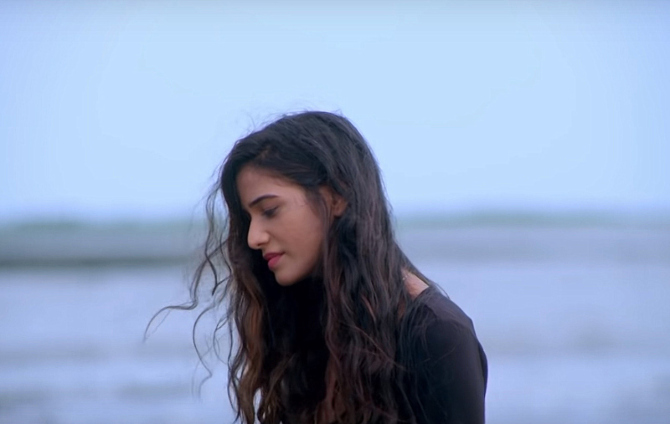 the journey of karma hindi movie photos-photo20