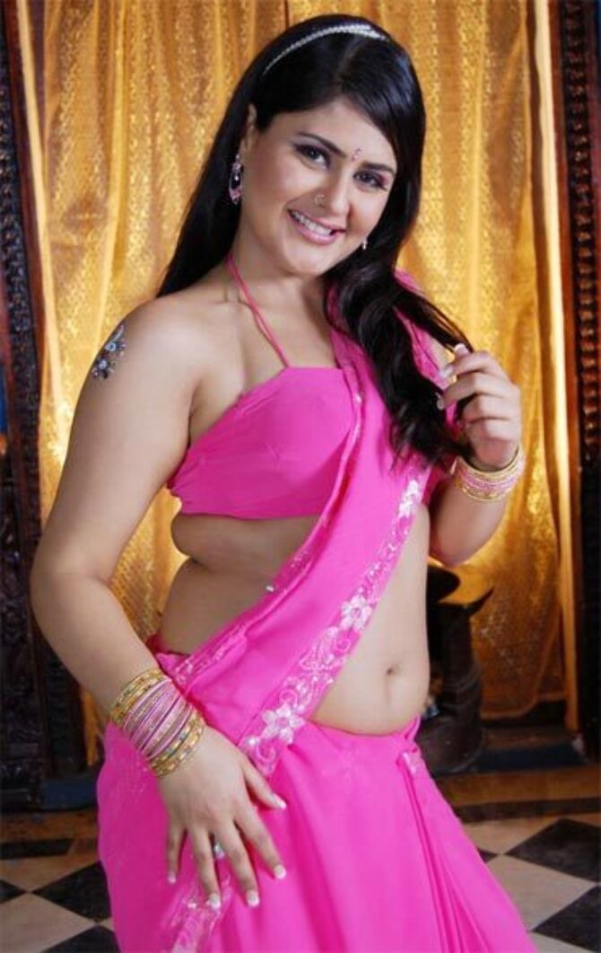 Farzana - Photo Gallery