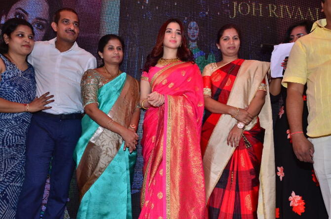 tamanna launches joh rivaaj collections-photo10