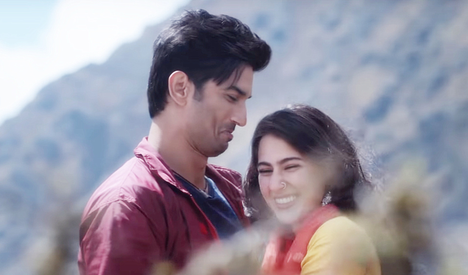 Sara Ali Khan Sushant Singh Rajput starrer Kedarnath Hindi Movie Photos ...