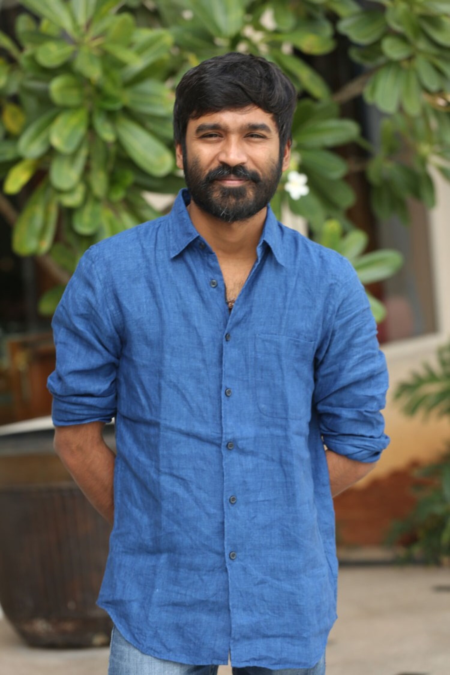Dhanush 9 : vip 2 on Rediff Pages