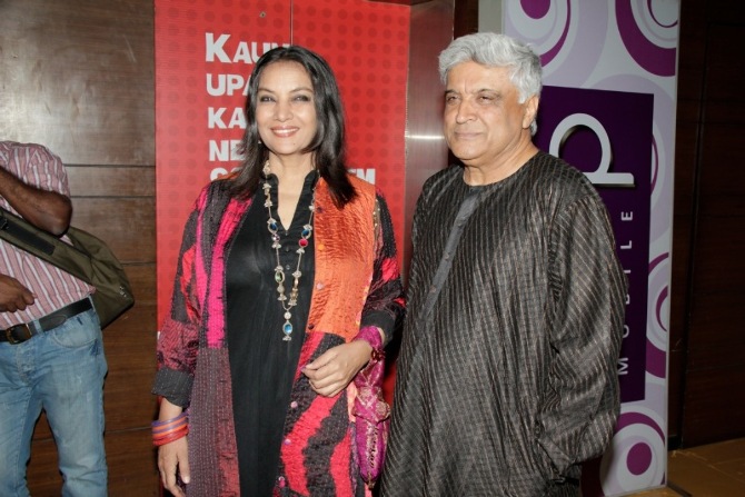 Shabana Azmi with husband Javed Akhtar at film Ekk Deewana Tha premiere ...